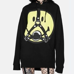 CHINATOWN MARKET BLACK SMILEY FACE HOODED SWEATSHIRT